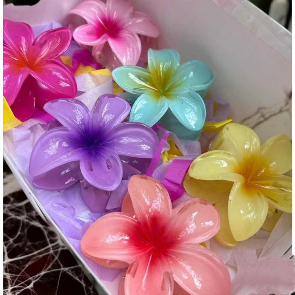 Plumeria Flower Glossy Hair Clutcher (Big Size)