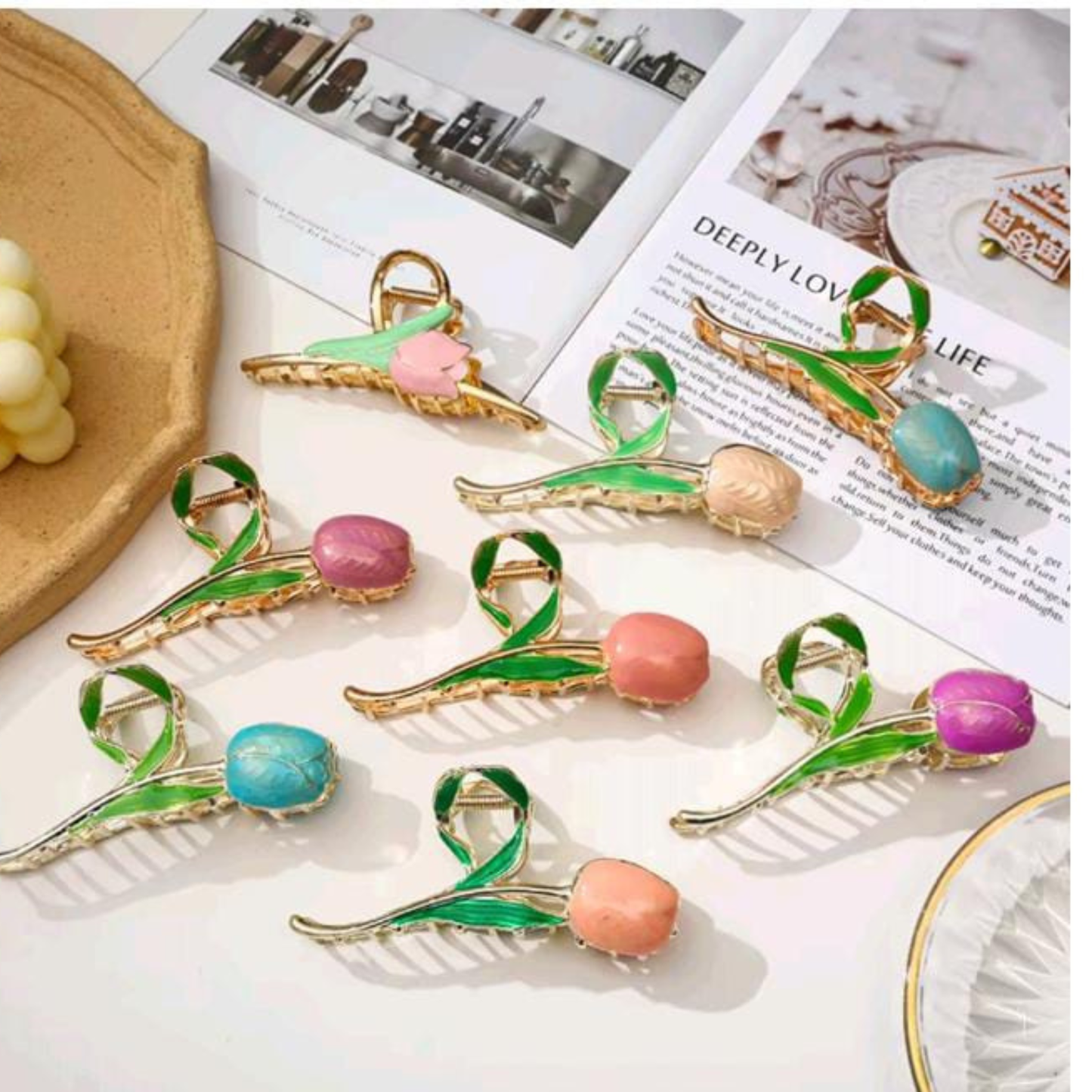 Tulip Bud Hair Claw Clip