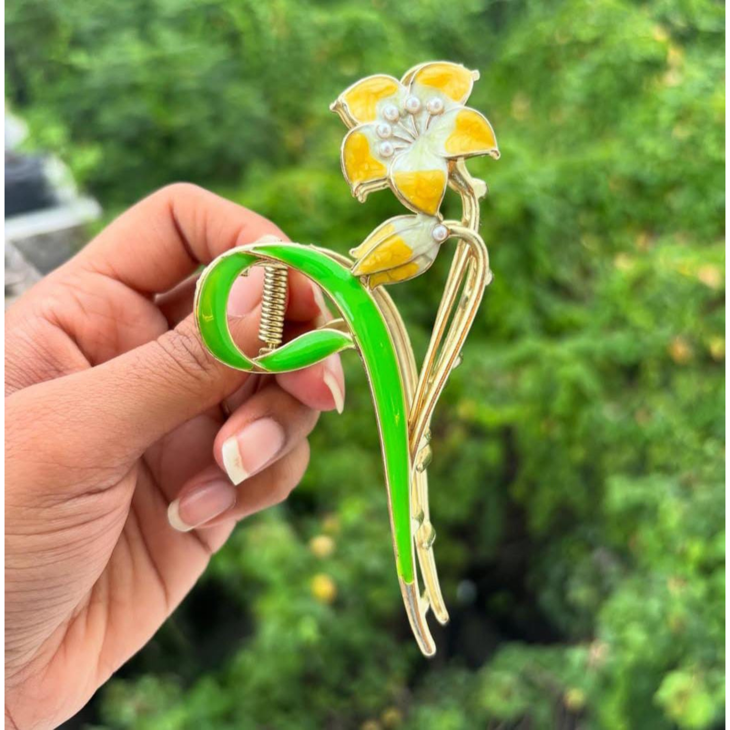 Lily Flower Hair Claw Clip
