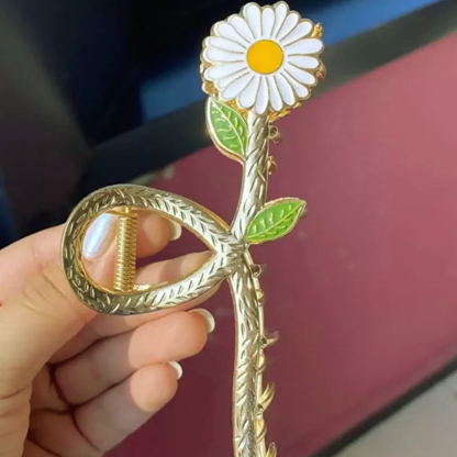 Daisy Flower Claw Hair Clip