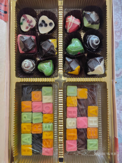 Luxury Customized Chocolate Hamper 💝 | Perfect Gift for Any Occasion